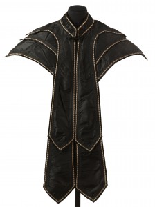 COLLET. COLLECTION BALENCIAGA.