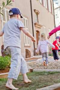 PRINTEMPS_COLMAR_SENTIER_PIEDS_NUS_CR_OT_COLMAR