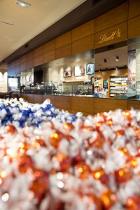 Lindt Boutique Opera Interior 2 - photo credit Studio Pixels et Papillon