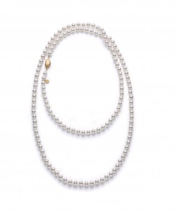 Marie-Hélène de Taillac collier Tasaki