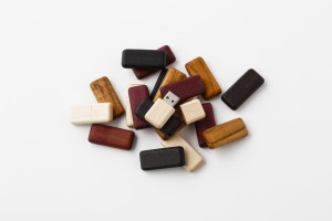 09_Clé_USB_en_bois_01