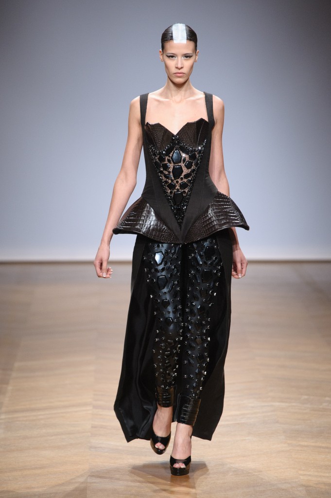 32Collection Couture on aura tout vu Spring Summer 2014 by Yassen Samouilov & Livia Stoianova