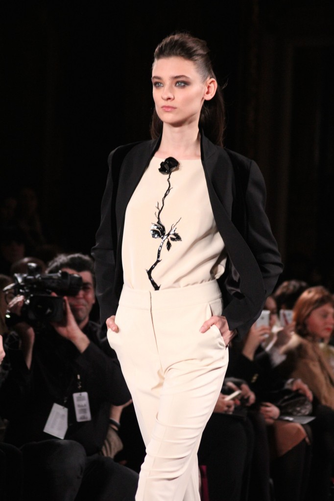 Valentin Yudashkin - 42