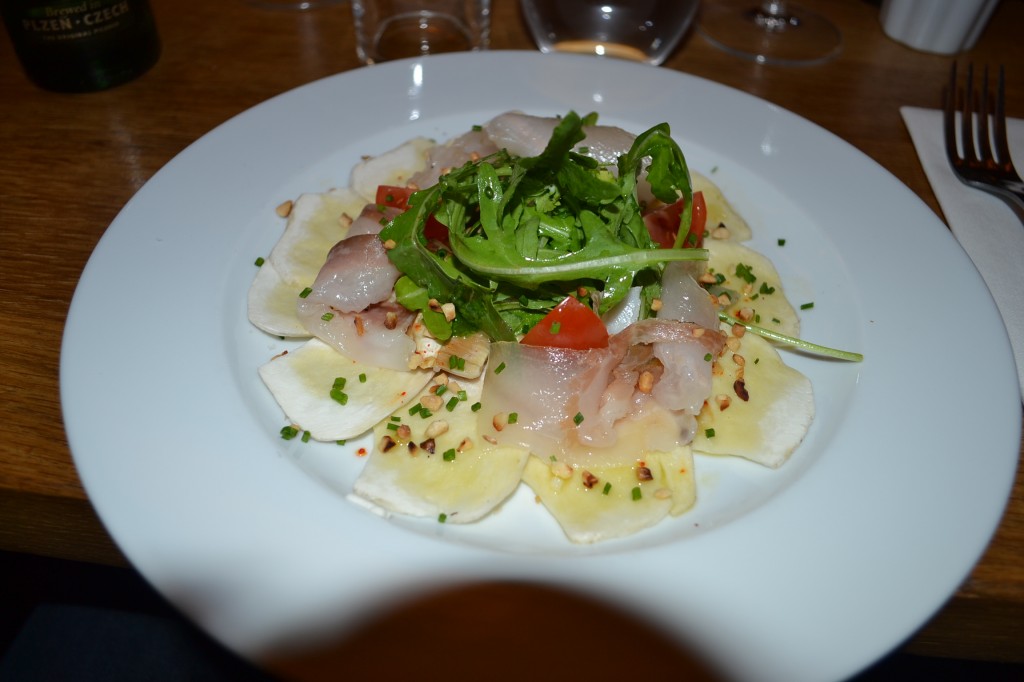 Le Carpaccio de cèpes / Copyright Julien Tissot