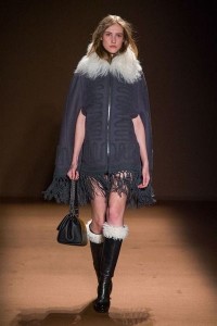 photo-1-photos-du-defile-andrew-gn-automne-hiver-2015-2016_5284485