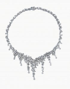 Damiani - Vulcania -white gold necklace with diamonds