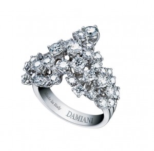 Damiani - Vulcania -white gold ring with diamonds