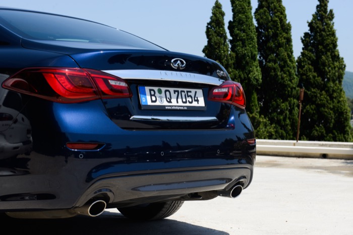 Inifiniti Summer Experience Q70s