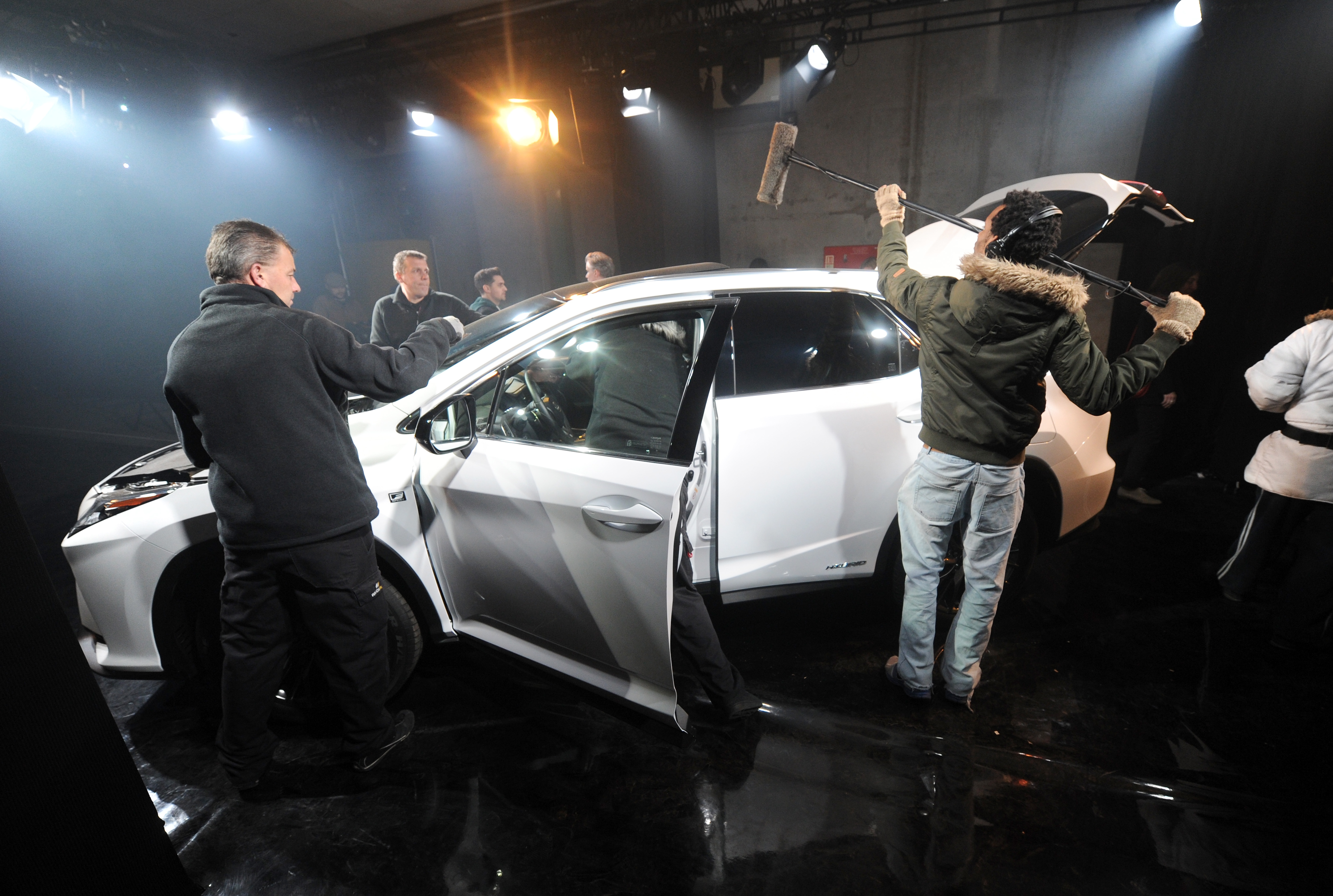 LONDON, ENGLAND - FEBRUARY 09: Guests enjoy the new immersive theatre experience, The Life RX, a performance celebrating the launch of the boldly designed new Lexus RX on February 9, 2016 in London, England. (Photo by Stuart C. Wilson/Getty Images for Lexus)