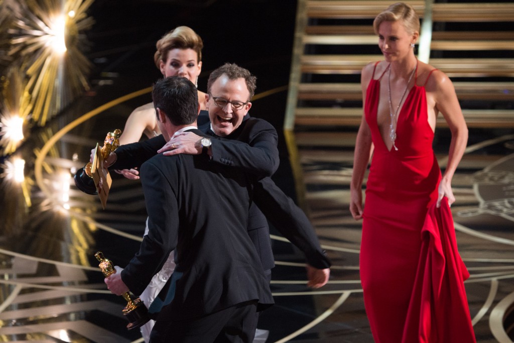 EDITORIAL USE ONLY. NO BOOK PUBLISHING WITHOUT PRIOR APPROVAL Mandatory Credit: Photo by Mandatory Credit - A.M.P.A.S/REX/Shutterstock (5600270cj) A.M.P.A.S. Josh Singer and Tom McCarthy accept the Oscar for Original screenplay, for work on "Spotlight" 88th Annual Academy Awards, Show, Los Angeles, America - 28 Feb 2016