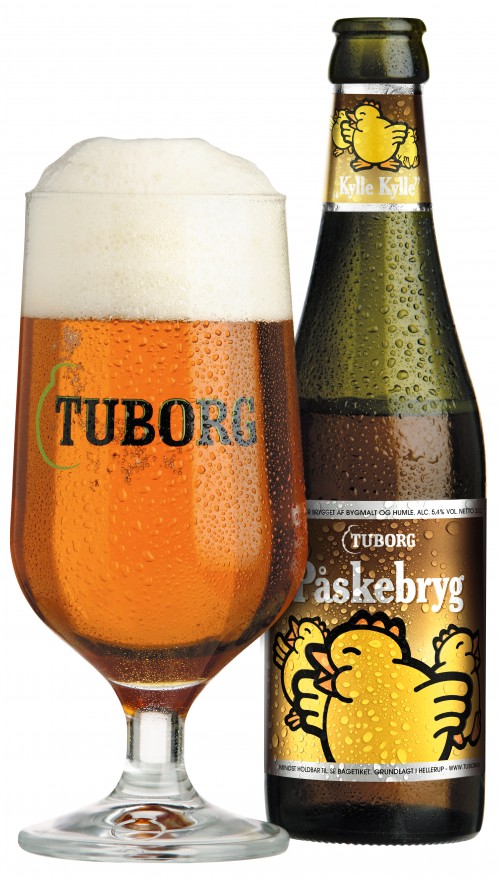Tuborg_Paaskebryg_med_glas_og_draaber