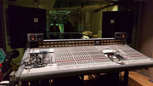 tumblr_o4k4rm2ibk1qdfi4yo1_500-1