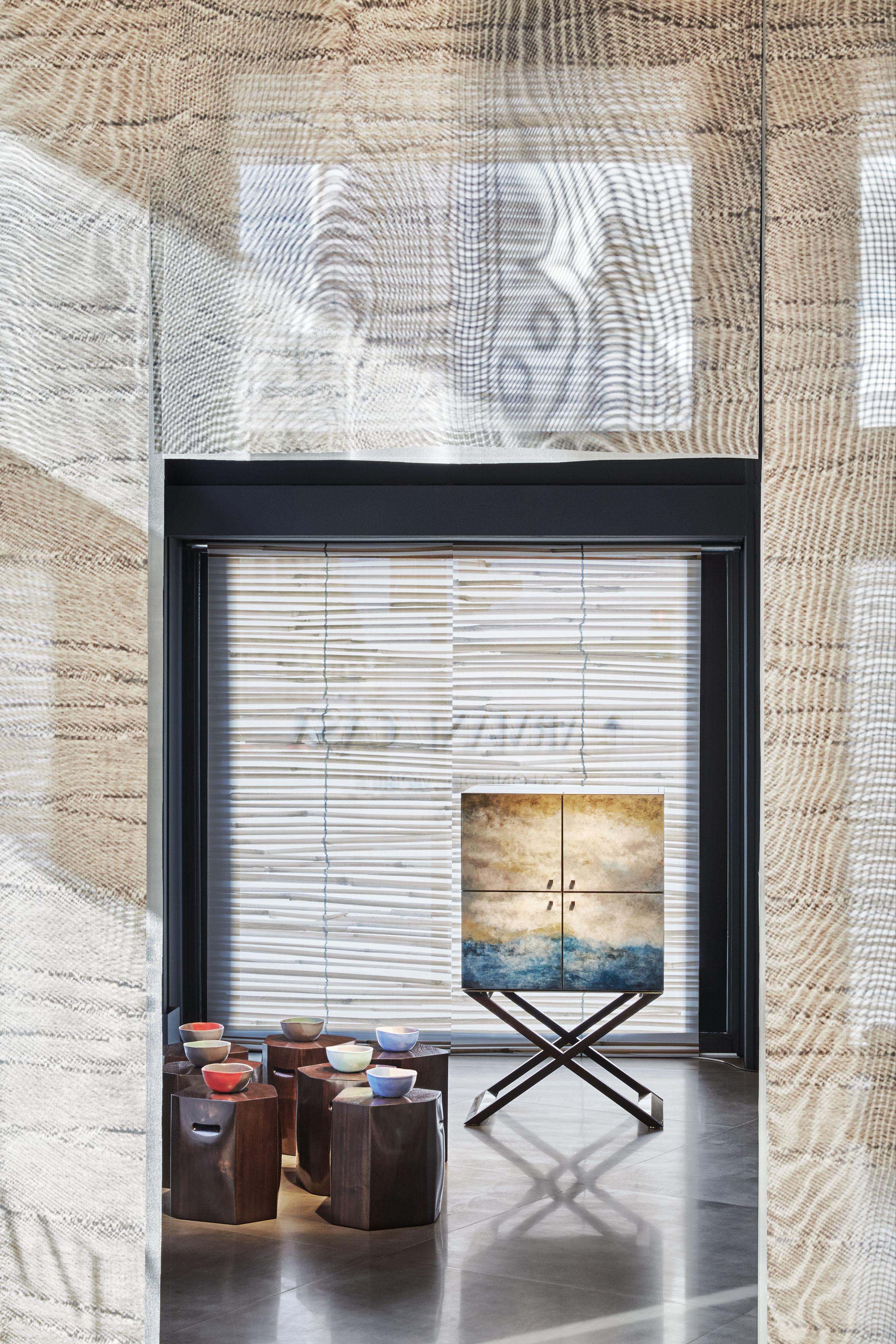 Armani Casa store in Corso Venezia 14_01 by Davide Lovatti