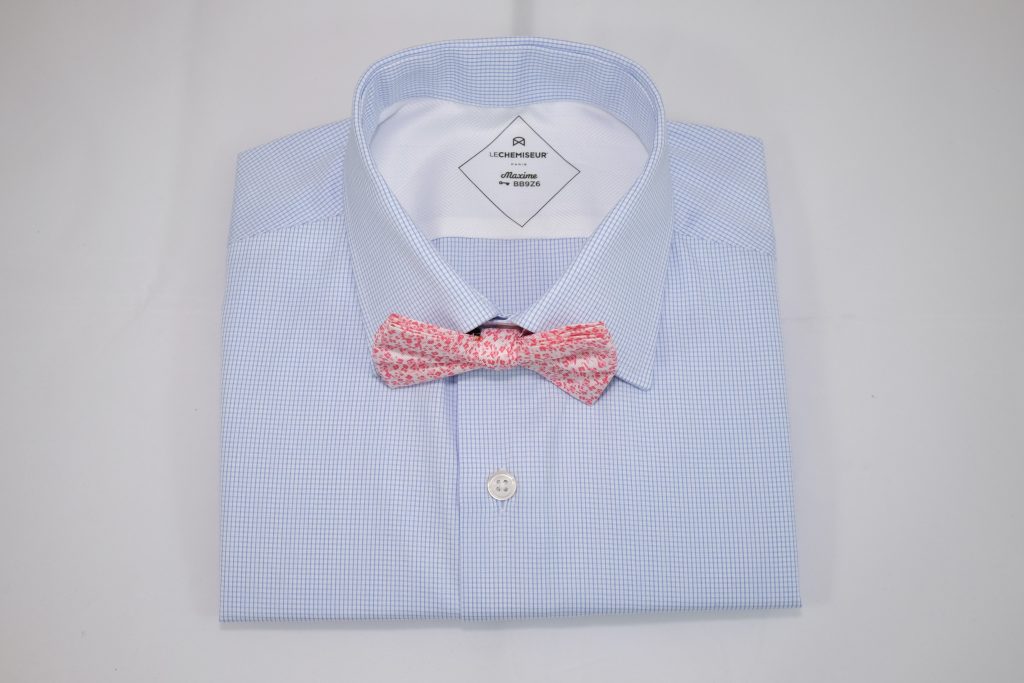 Chemise bleu Noeux Papillon rose 