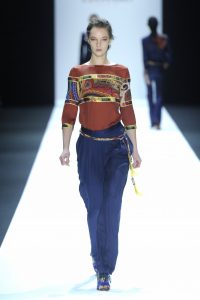 Defile-Leonard-automne-hiver-2016-2017-Paris-03-600x901