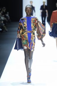 Defile-Leonard-automne-hiver-2016-2017-Paris-09-600x901