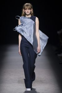 JACQUEMUS-FW16-21-852x1280