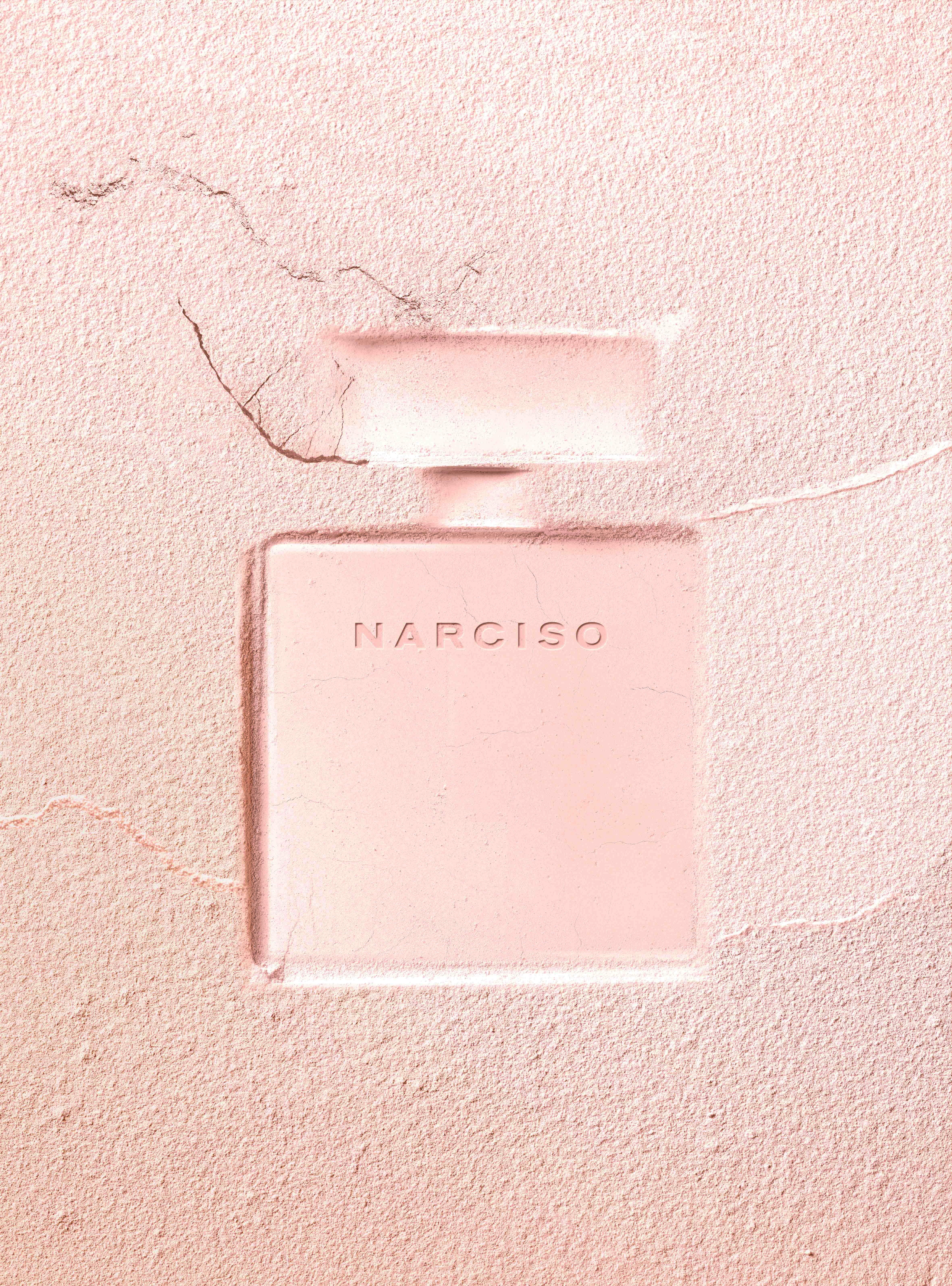 NARCISO eau de parfum Poudree CREATIVE VISUAL 1
