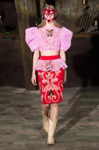 defile-manish-arora-automne-hiver-2016-2017-paris-look-28