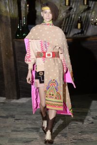 _vio0033_jpg_9492_north_586x878_-_1E1E1E-