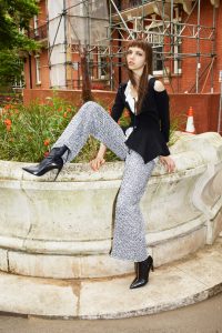 Roland Mouret RE17, Look 1