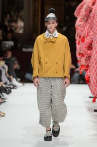 defile-henrik-vibskov-printemps-ete-2017-paris-look-18