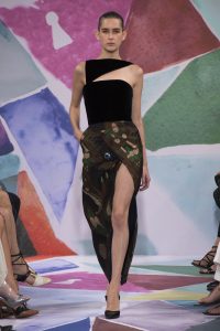 Schiaparelli_HCFW1617_look_14
