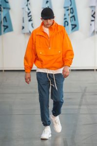 defile-andrea-crews-printemps-ete-2017-paris-look-19