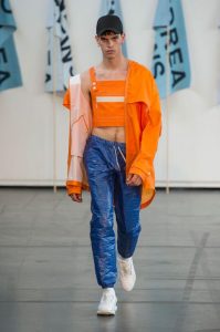 defile-andrea-crews-printemps-ete-2017-paris-look-29