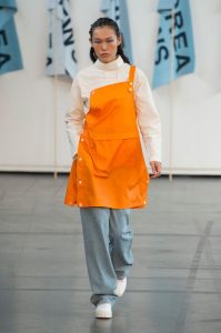 defile-andrea-crews-printemps-ete-2017-paris-look-31