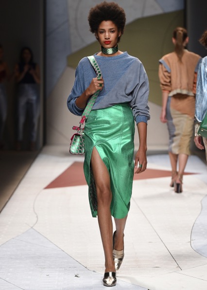 035_trussardi-womens-ss17-show