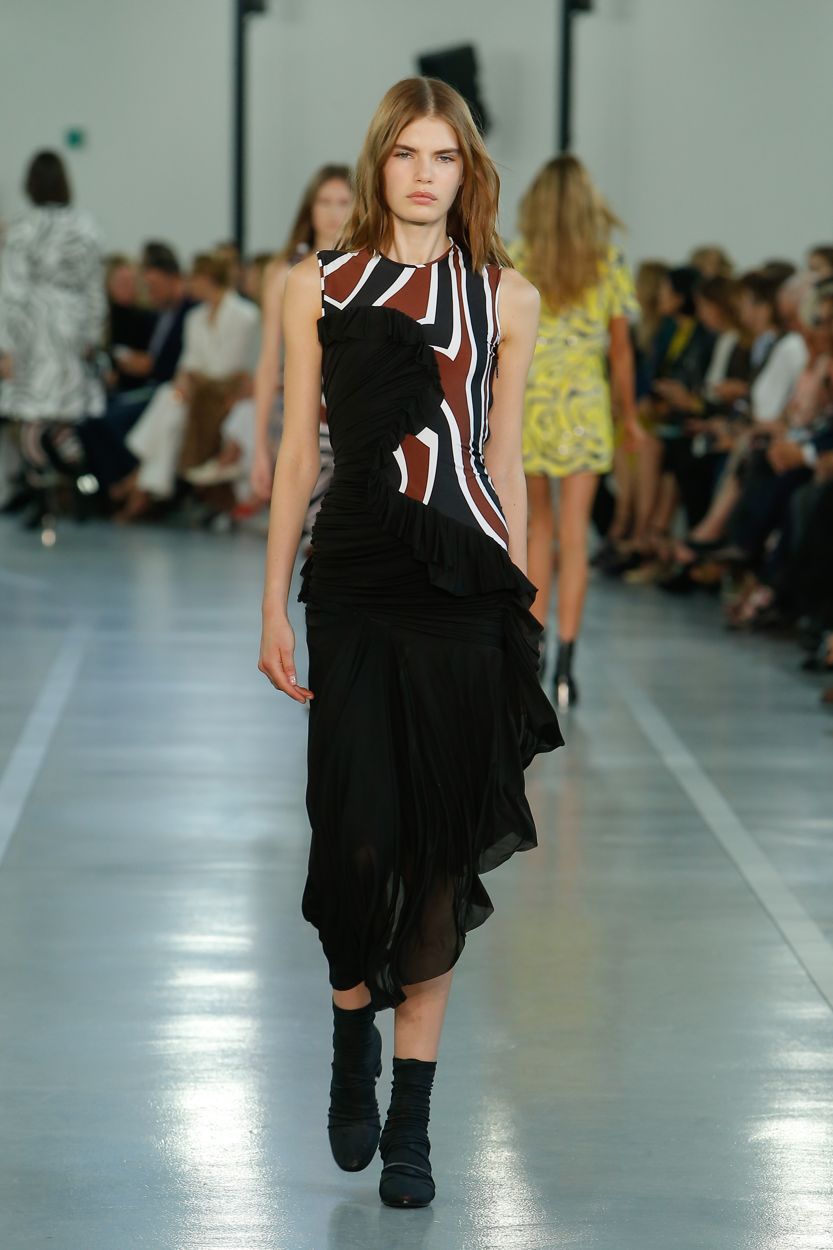 emilio-pucci_ss_2017_look_23