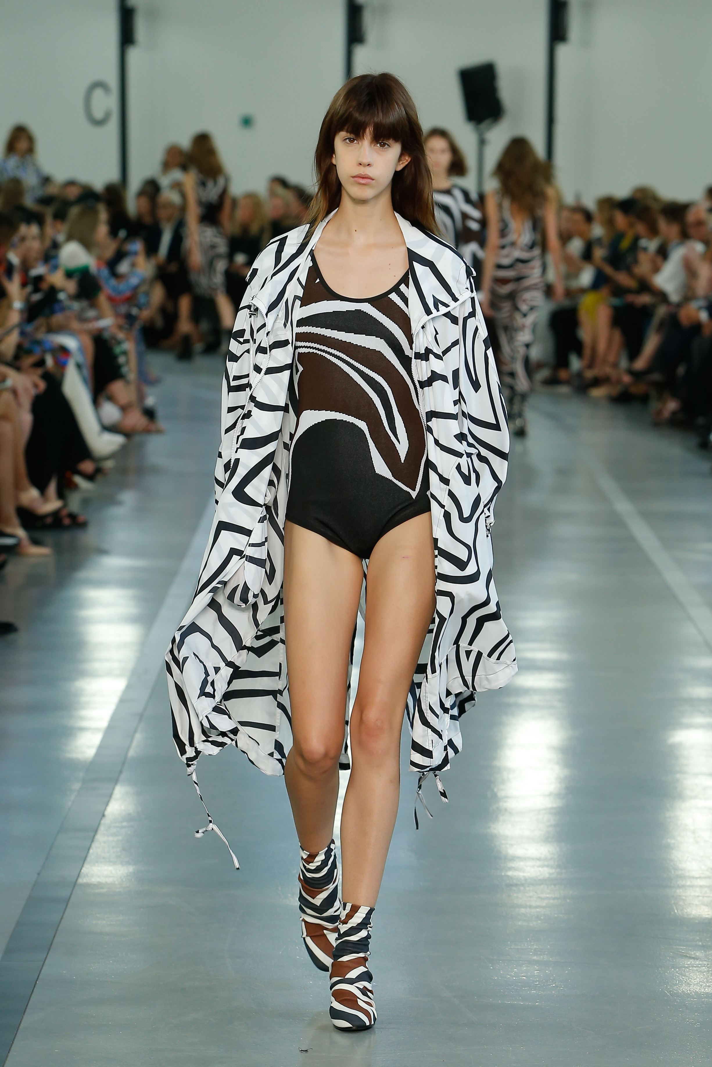 emilio-pucci_ss_2017_look_26