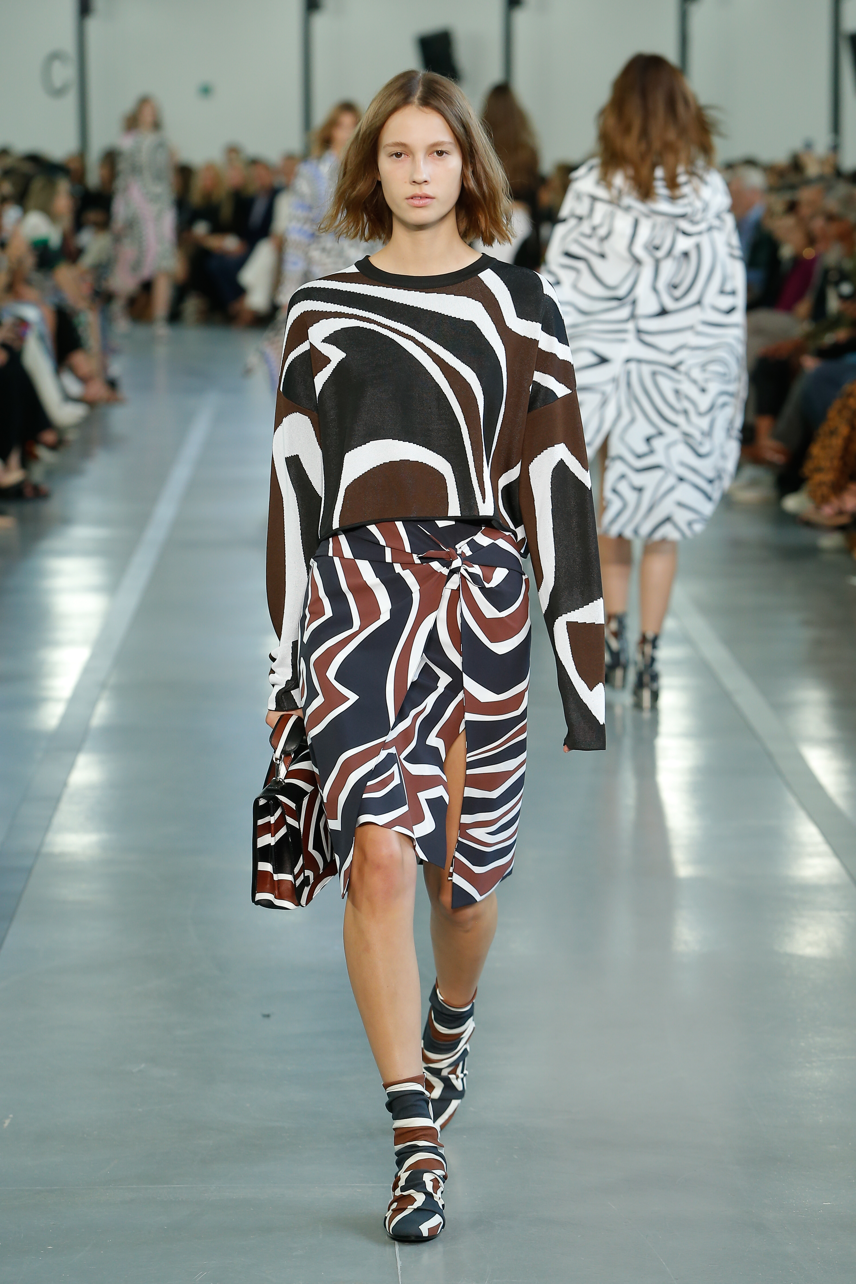 emilio-pucci_ss_2017_look_27