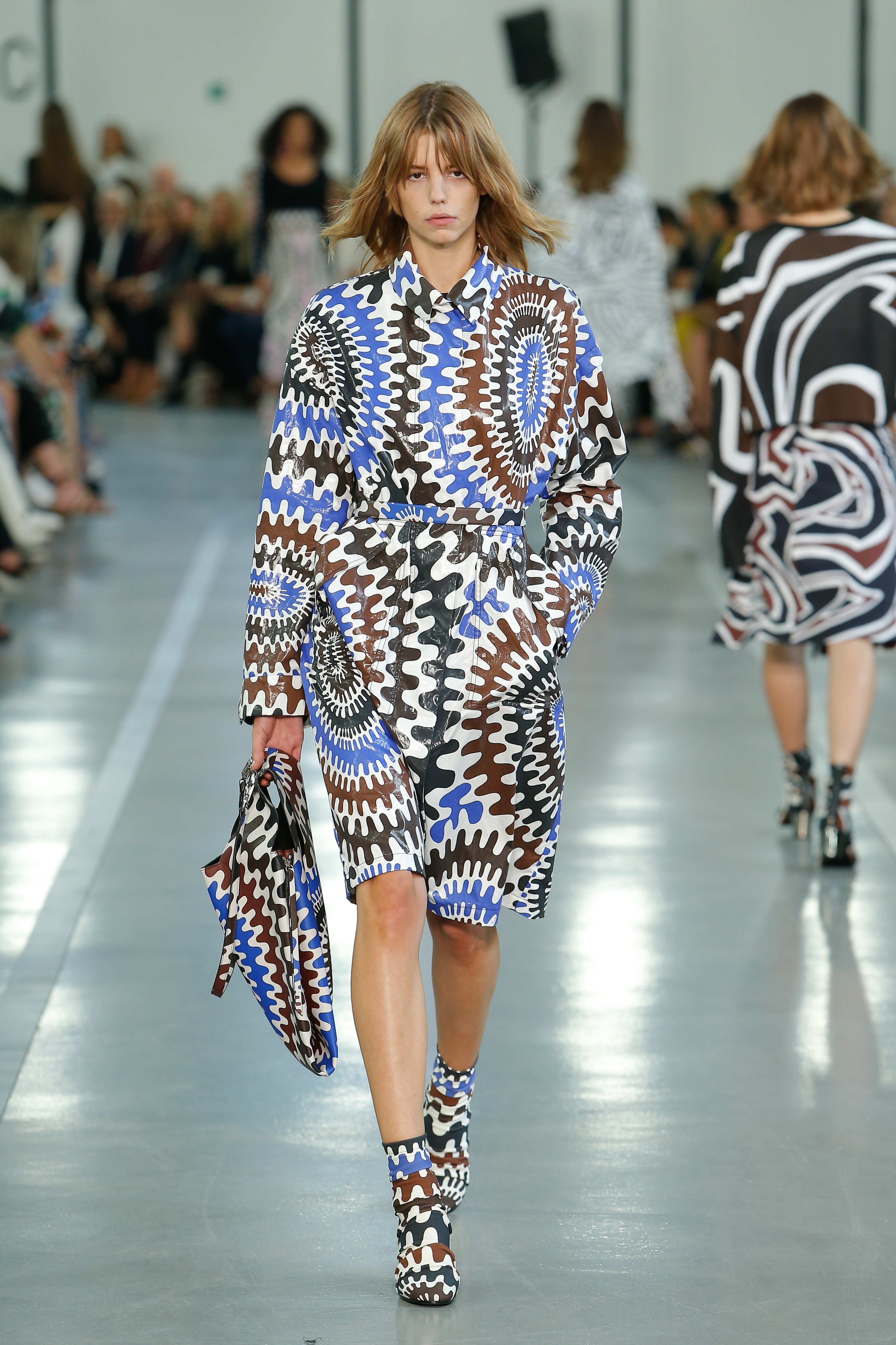 emilio-pucci_ss_2017_look_28