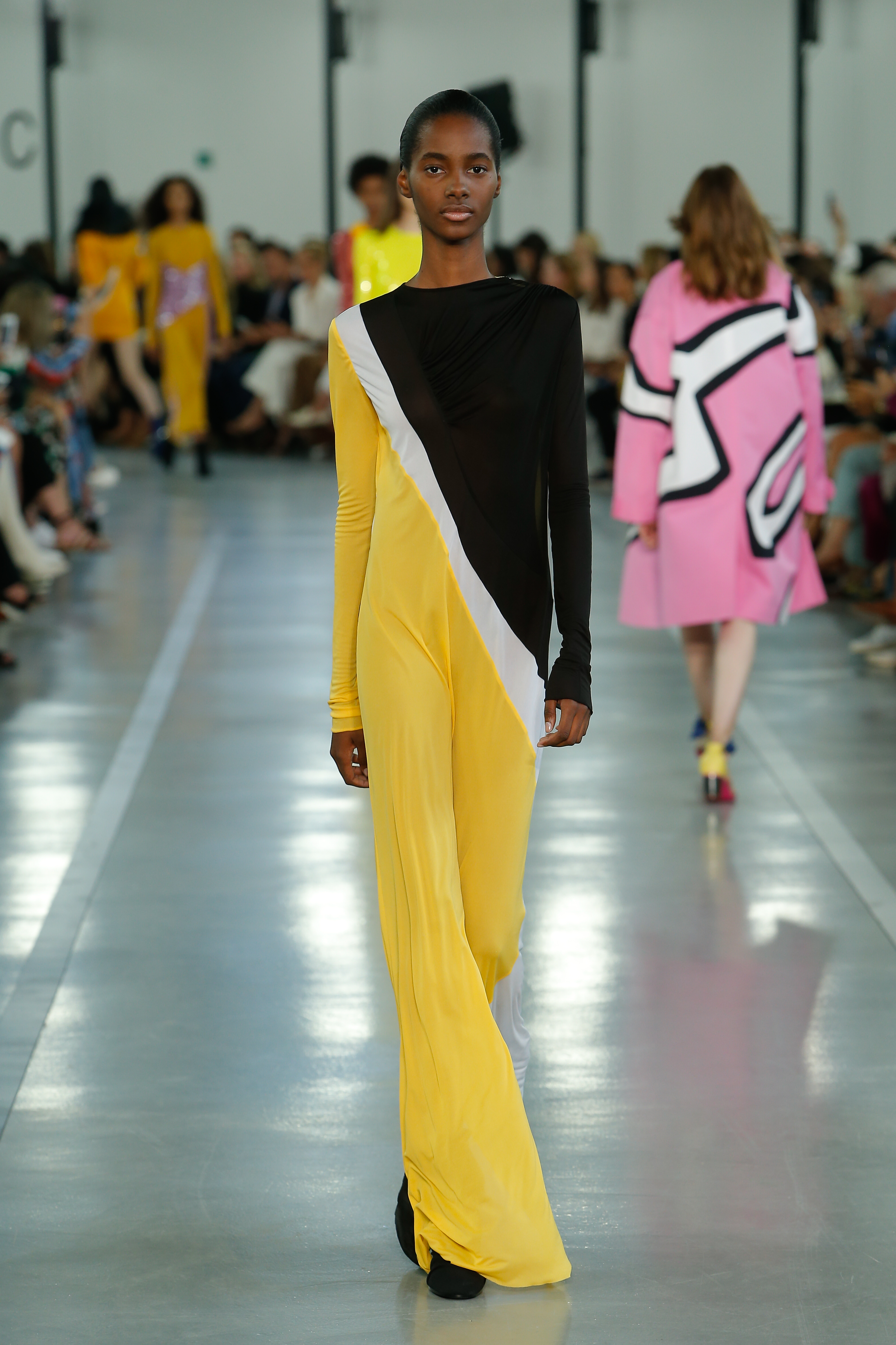 emilio-pucci_ss_2017_look_44