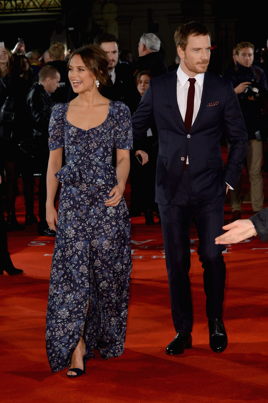 LONDON, ENGLAND - OCTOBER 19:  Alicia Vikander and Michael Fassbender arrive for the UK premiere of "The Light Between Oceans" at The Curzon Mayfair on October 19, 2016 in London, England.  (Photo by Anthony Harvey/Getty Images)