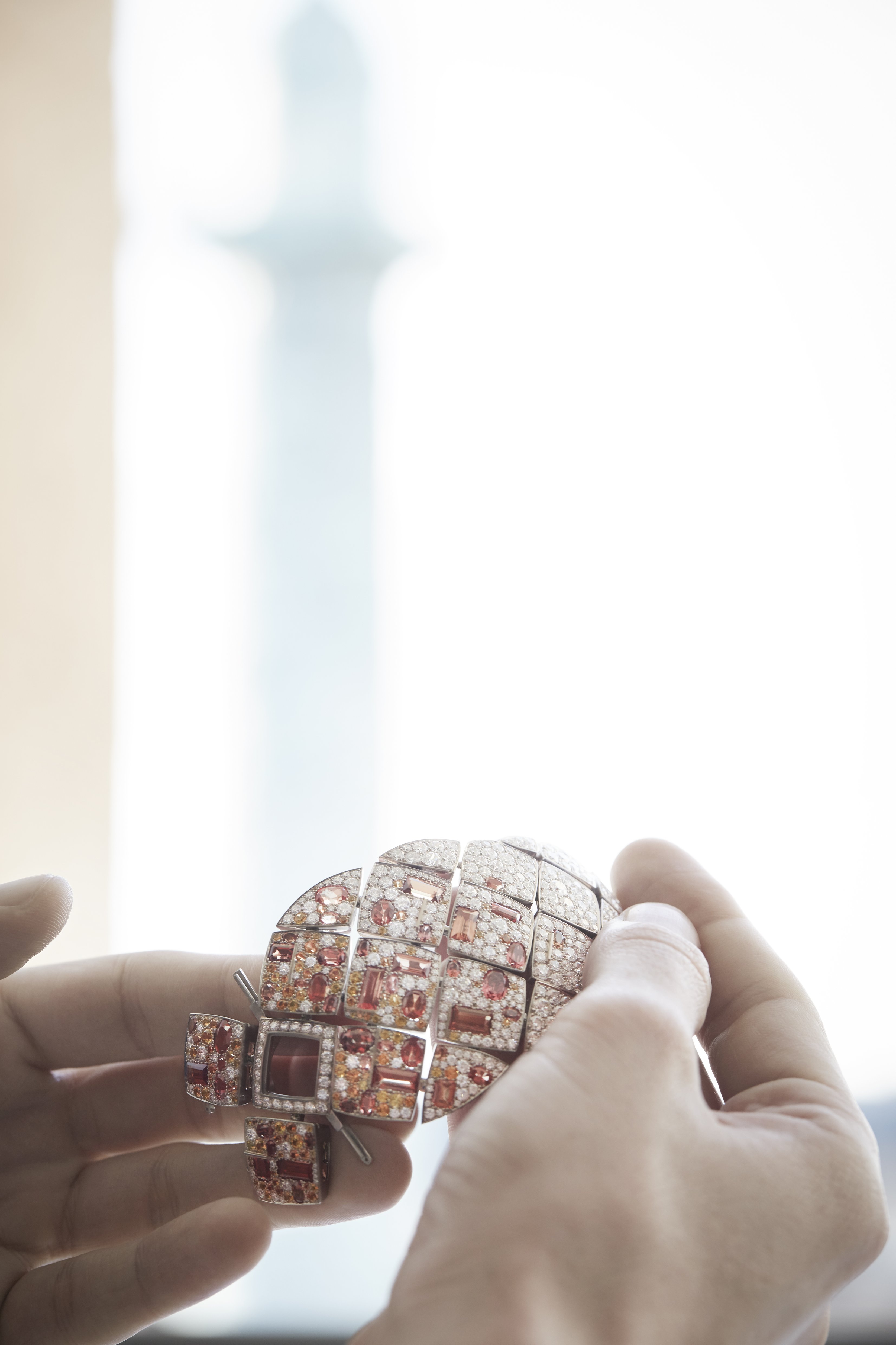 signature-grenat-watch-15-colour