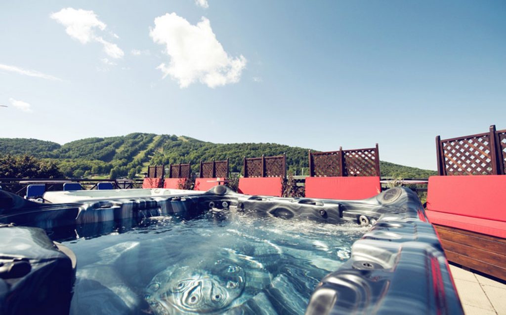 week-end en Estrie : Vin et détente au Domaine Château Bromont