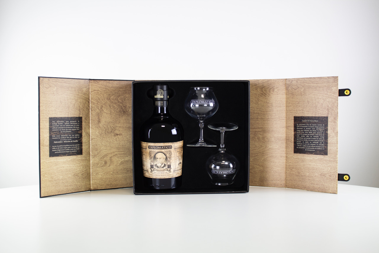 Coffret Diplomatico Seleccion De Familia + 2 Verres - Rhum Vénézuélien Vieilli En Fûts De Bourbon Et Sherry