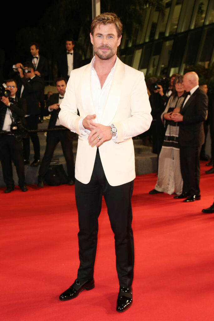 Chris Hemsworth Éblouit FORD lors Première Furiosa Cannes