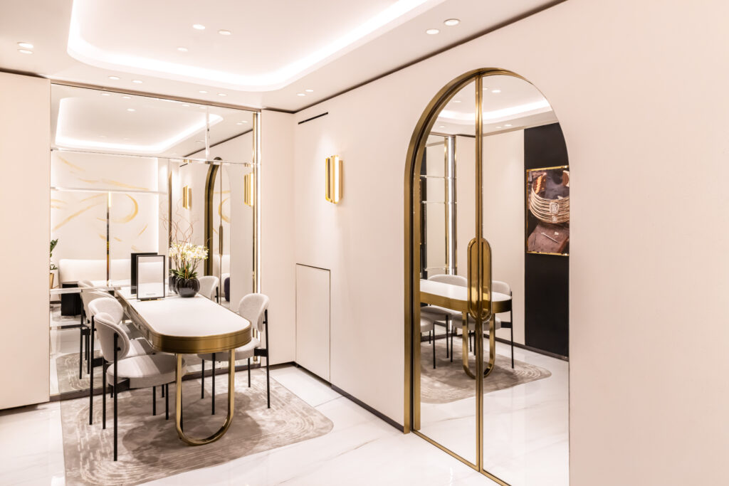 Messika Éblouit Londres avec Nouvelle Boutique Covent Garden