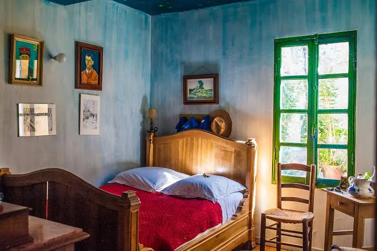 Célébrez d’impressionnisme avec séjours artistiques exclusifs Airbnb