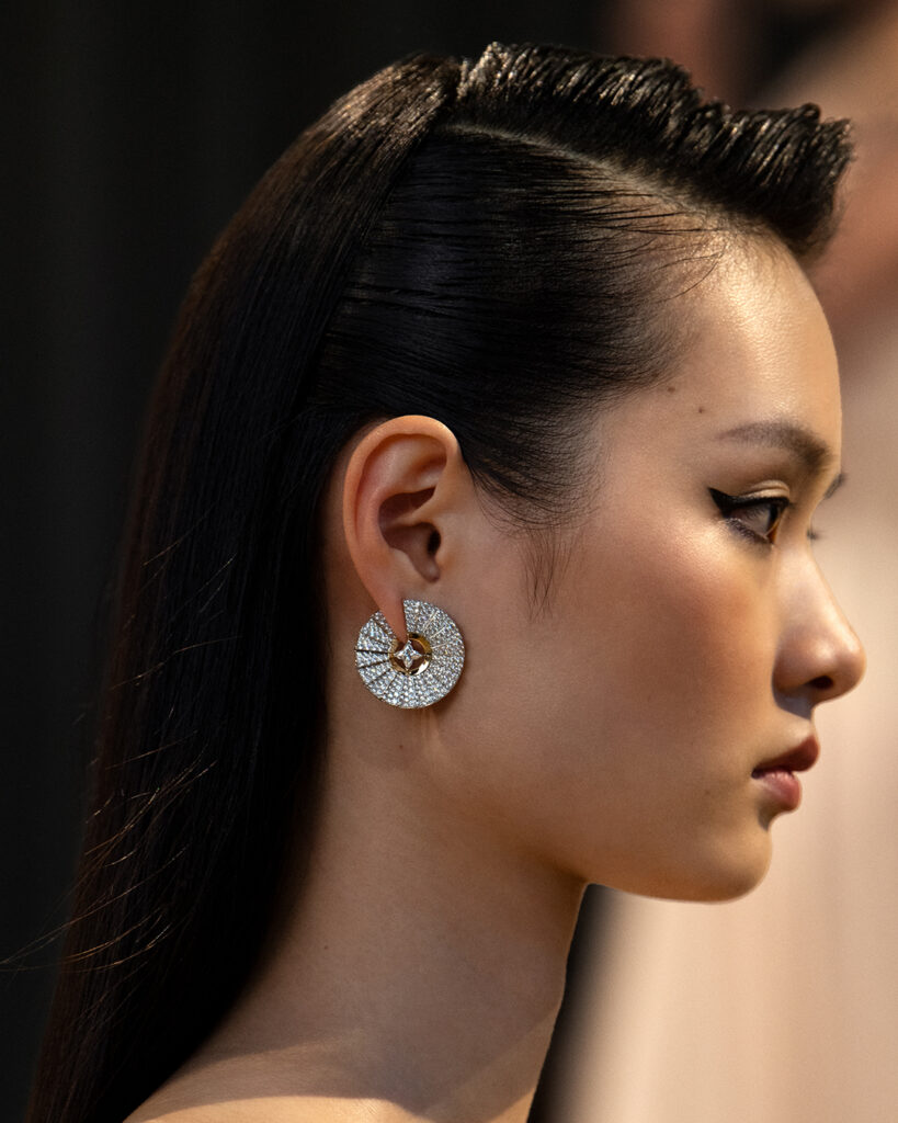 Odyssée Brillance Raffinement: Awakened Hands, Minds Louis Vuitton