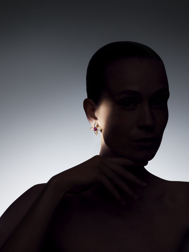 Odyssée Brillance Raffinement: Awakened Hands, Minds Louis Vuitton