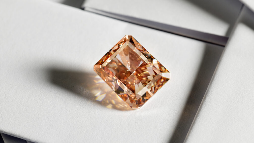 Odyssée Brillance Raffinement: Awakened Hands, Minds Louis Vuitton