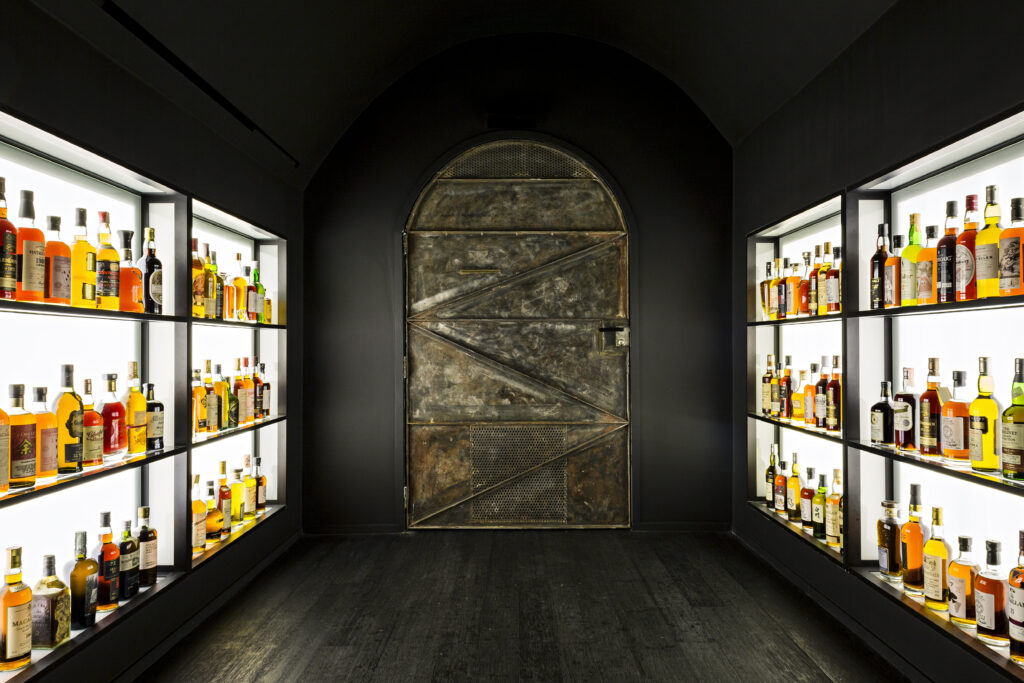 Événements exclusifs Golden Promise Offrez cadeau inoubliable amateurs spiritueux