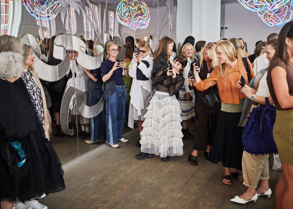 Retour Peter Jensen Lancement YOURS TRULY lors CPHFW SS25