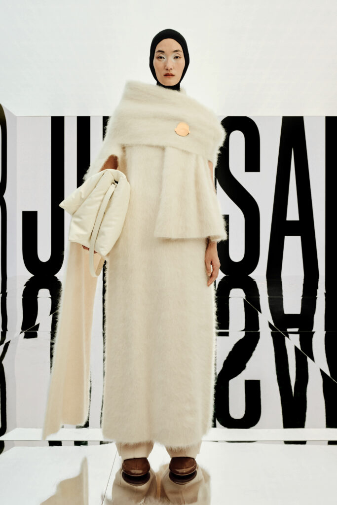 Moncler Présente City Genius Shanghai Créativité Mondiale