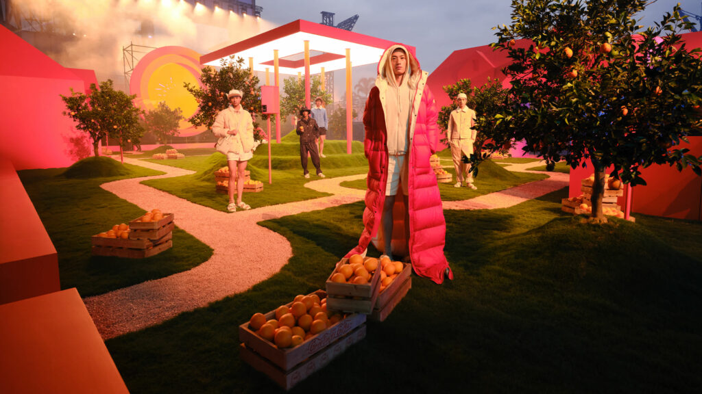 Moncler Présente City Genius Shanghai Créativité Mondiale